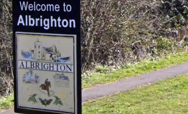 Albrighton airport taxi road sign